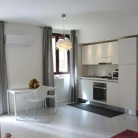 Fabula Apartment *